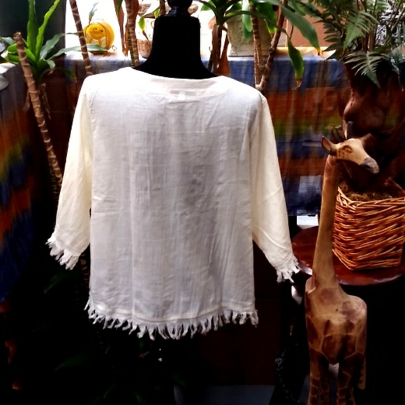 Cotton Palm Blouse - Picture 2 of 3